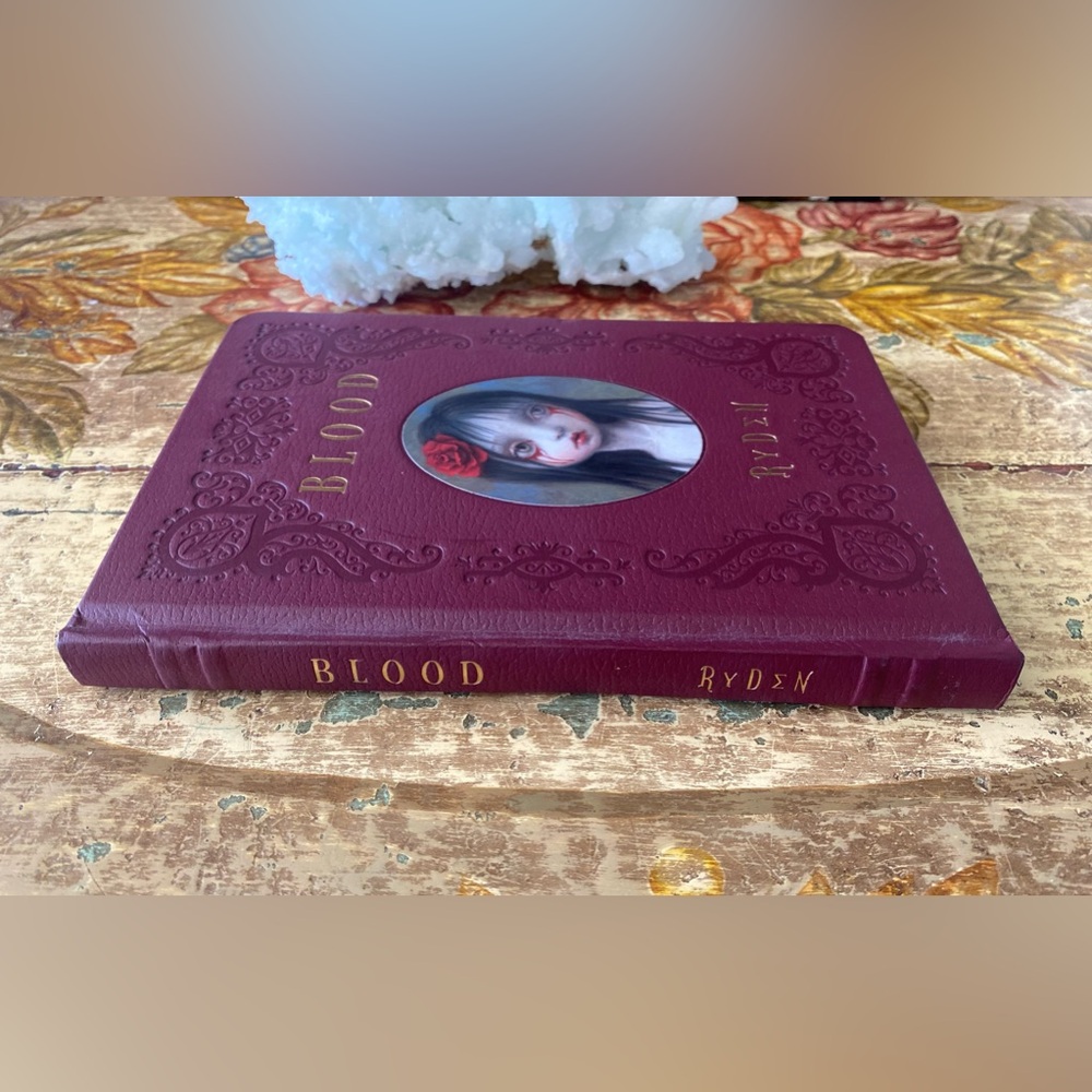 🦋Mark Ryden Hardcover - Picture 2 of 9